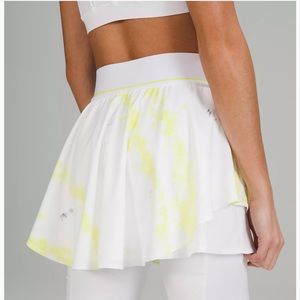 NWT lululemon court skirts Size 4